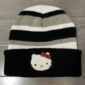 90s / Y2K Vintage 1999 Hello Kitty Beaded Striped Hat